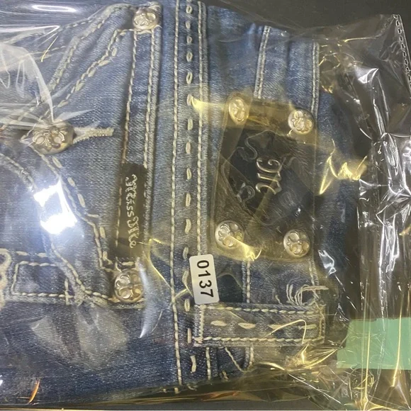 Miss Me Women's Classic Blue Boot Cut Jeans - Picture 12 of 13